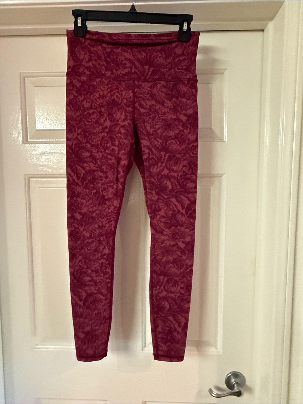 Athleta Burgundy Floral-Print Leggings